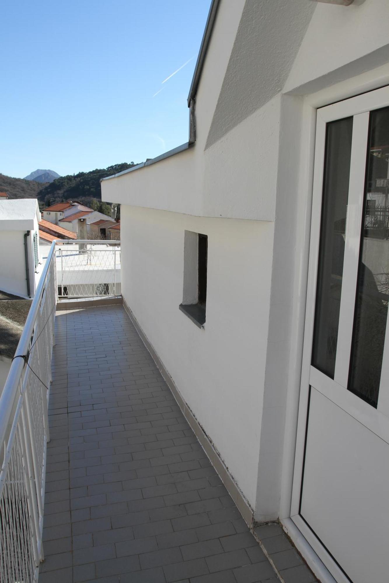 Apartments Popovic Petrovac Ngoại thất bức ảnh