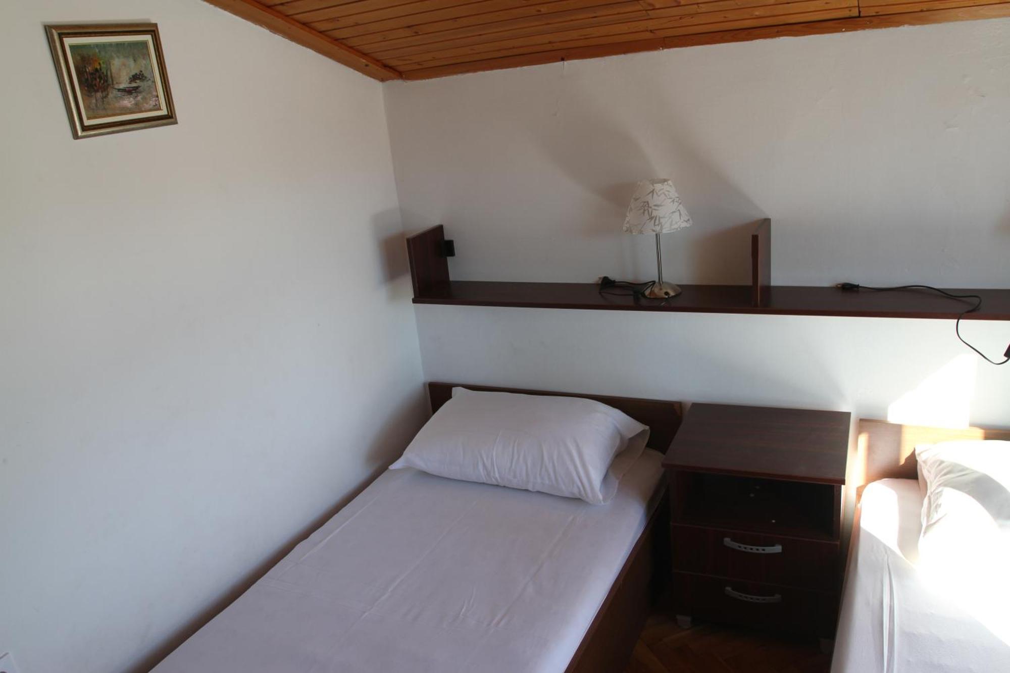 Apartments Popovic Petrovac Ngoại thất bức ảnh