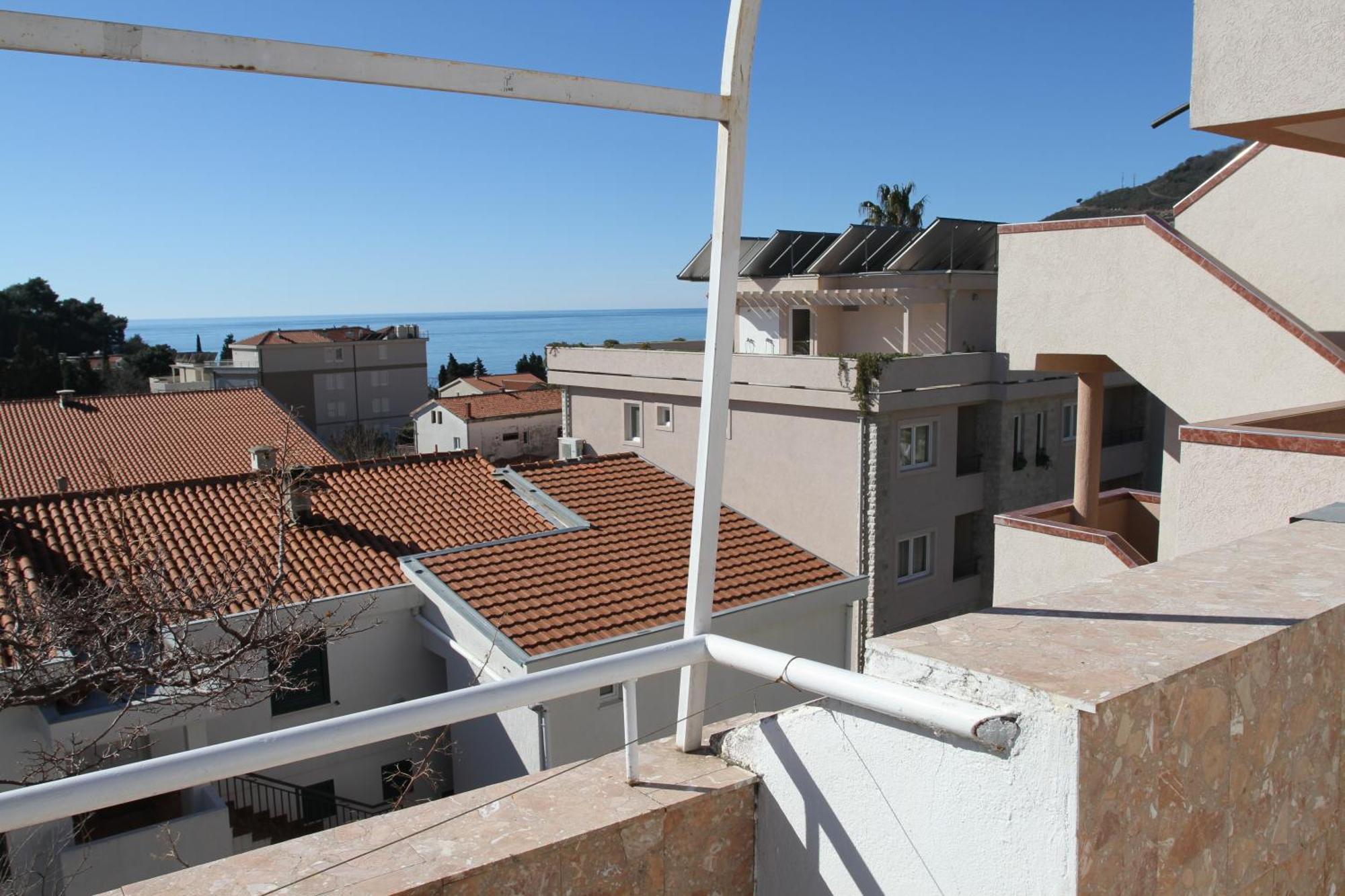 Apartments Popovic Petrovac Ngoại thất bức ảnh