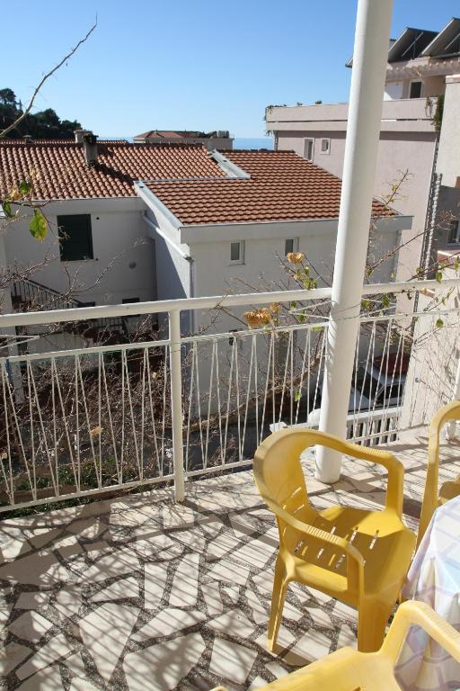 Apartments Popovic Petrovac Phòng bức ảnh