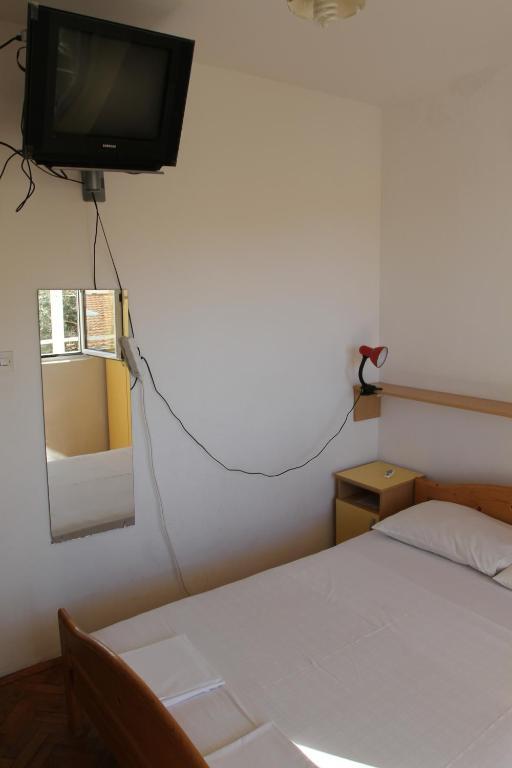Apartments Popovic Petrovac Phòng bức ảnh